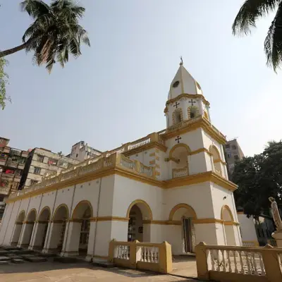 আর্মেনিয়ান চার্চ: ঢাকার প্রাচীন ঐতিহ্যের স্মারক