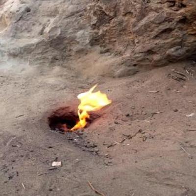 আগুন পাহাড়: সিলেটের রহস্যময় আগুন জ্বলন্ত টিলা